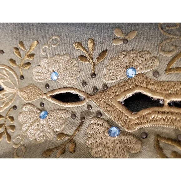 BrazilRoxx Embellished Embroidered Jeans BR 36/US 0 Faded Blue - NEW With Tags